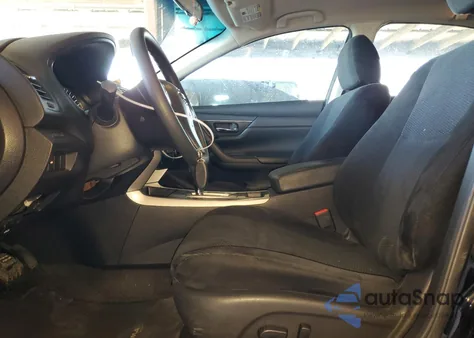 2015 Nissan Altima 2.5 from USA, damaged, VIN 1N4AL3AP4FN885524